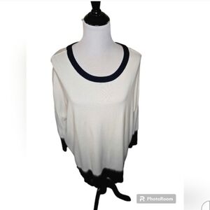 Wonderly Cream and Black Tunic Sweater Sz L